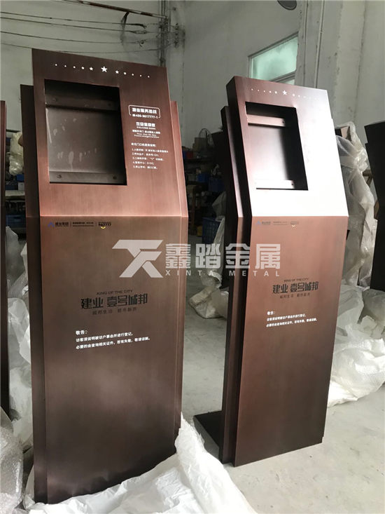楼宇小区人脸识别不锈钢落地立墩立柱 古铜色表面效果
