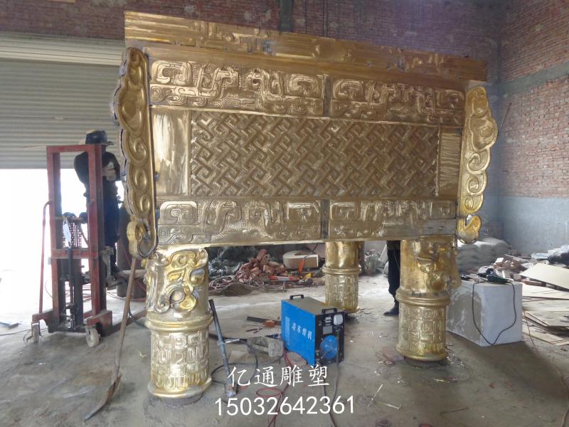 烤漆铜鼎雕塑厂家[源头工厂]水景铜鼎雕塑厂家