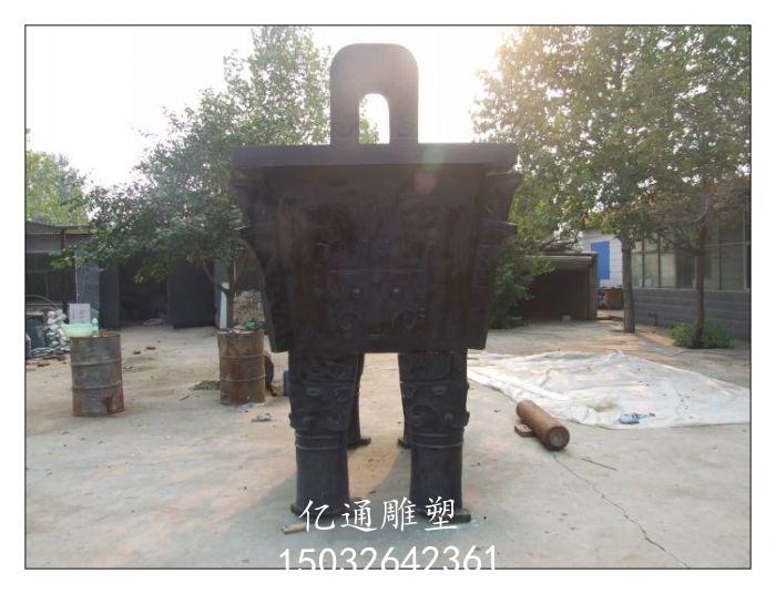 玻璃钢铜鼎雕塑厂家[源头工厂]仿铜铜鼎雕塑厂家