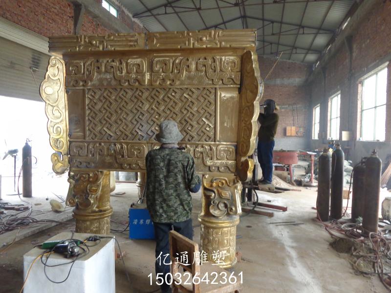 仿真铜鼎雕塑厂家[点击咨询]镂空铜鼎雕塑厂家