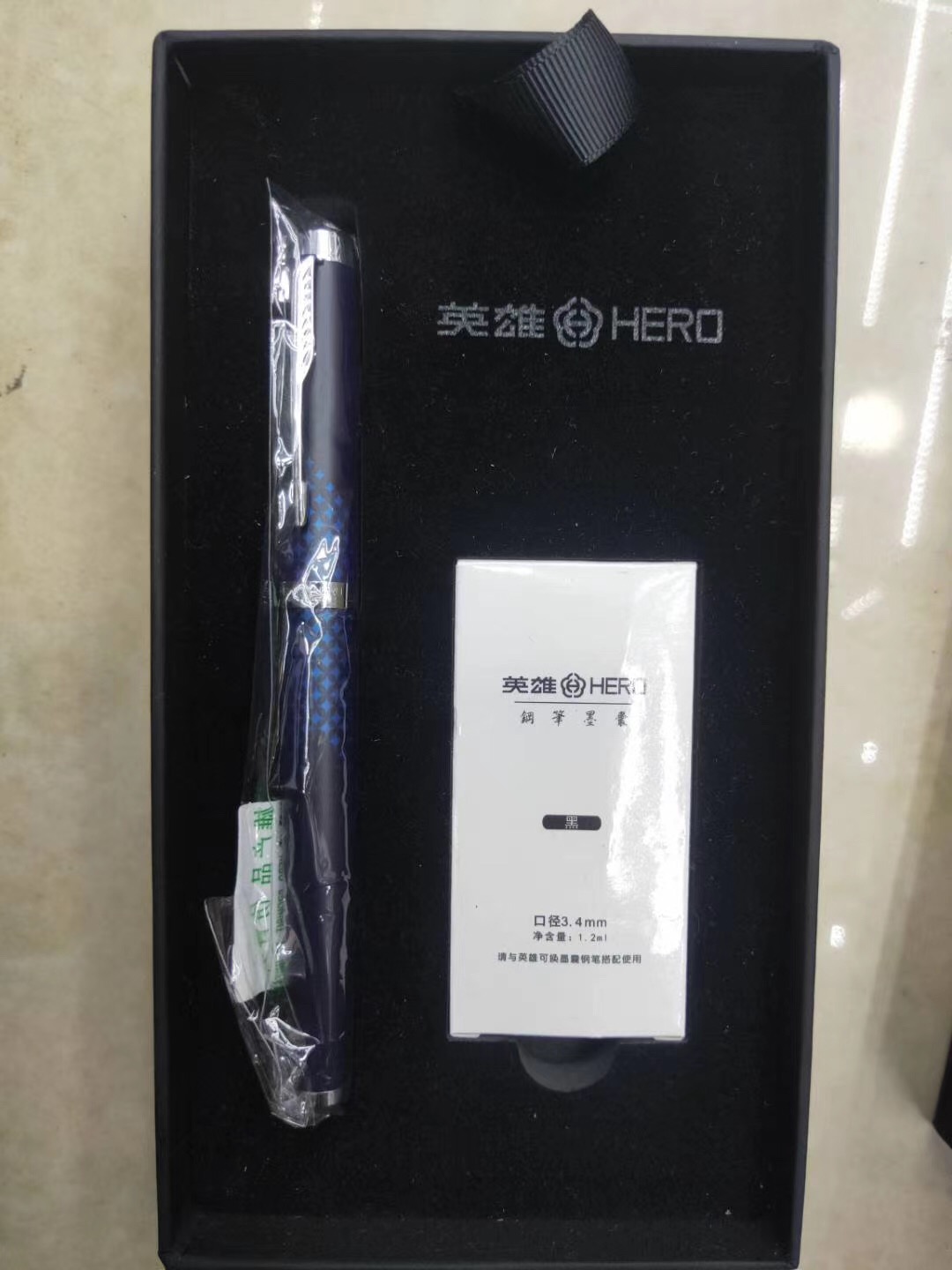 西安英雄钢笔 送儿子生日礼品物 送大学生毕加索品牌钢笔纪念礼品