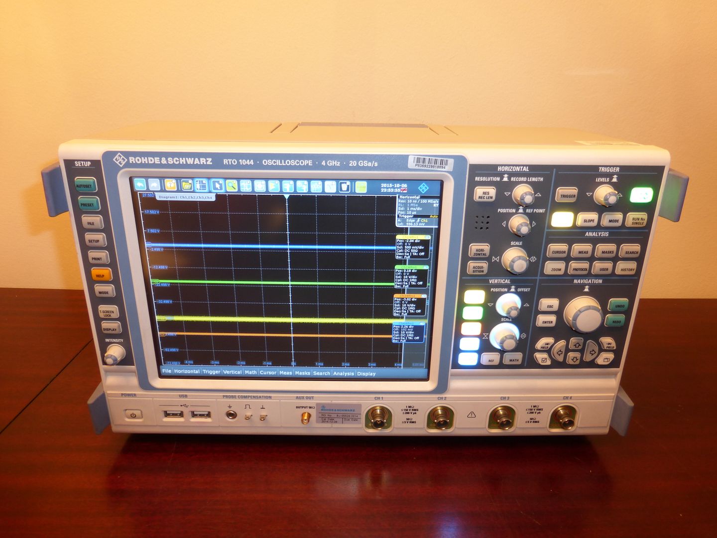 广州RTM2034和RTM2054 4通道数字示波器