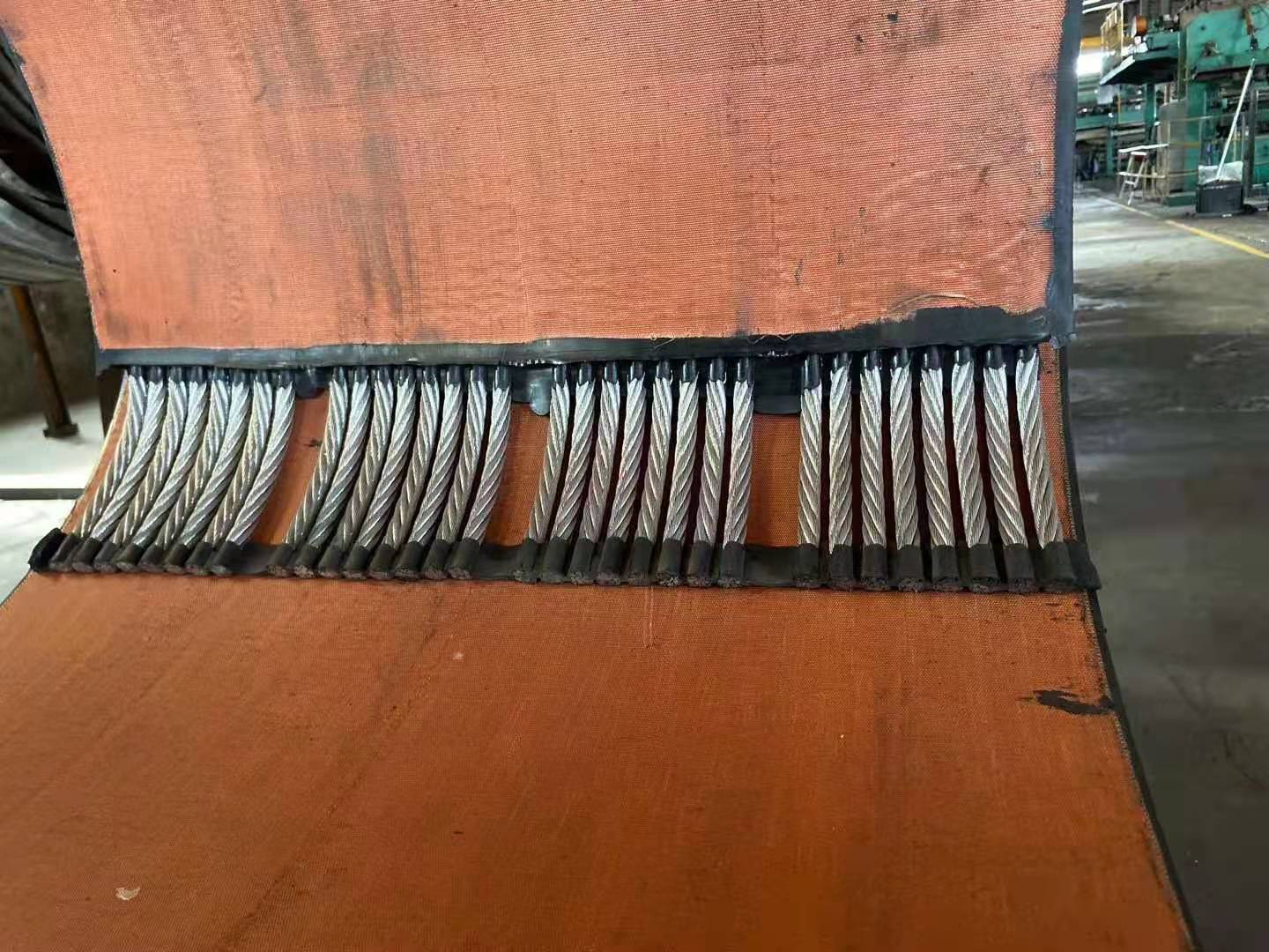 抽油机胶带生产厂家   钢丝绳芯抽油机皮带