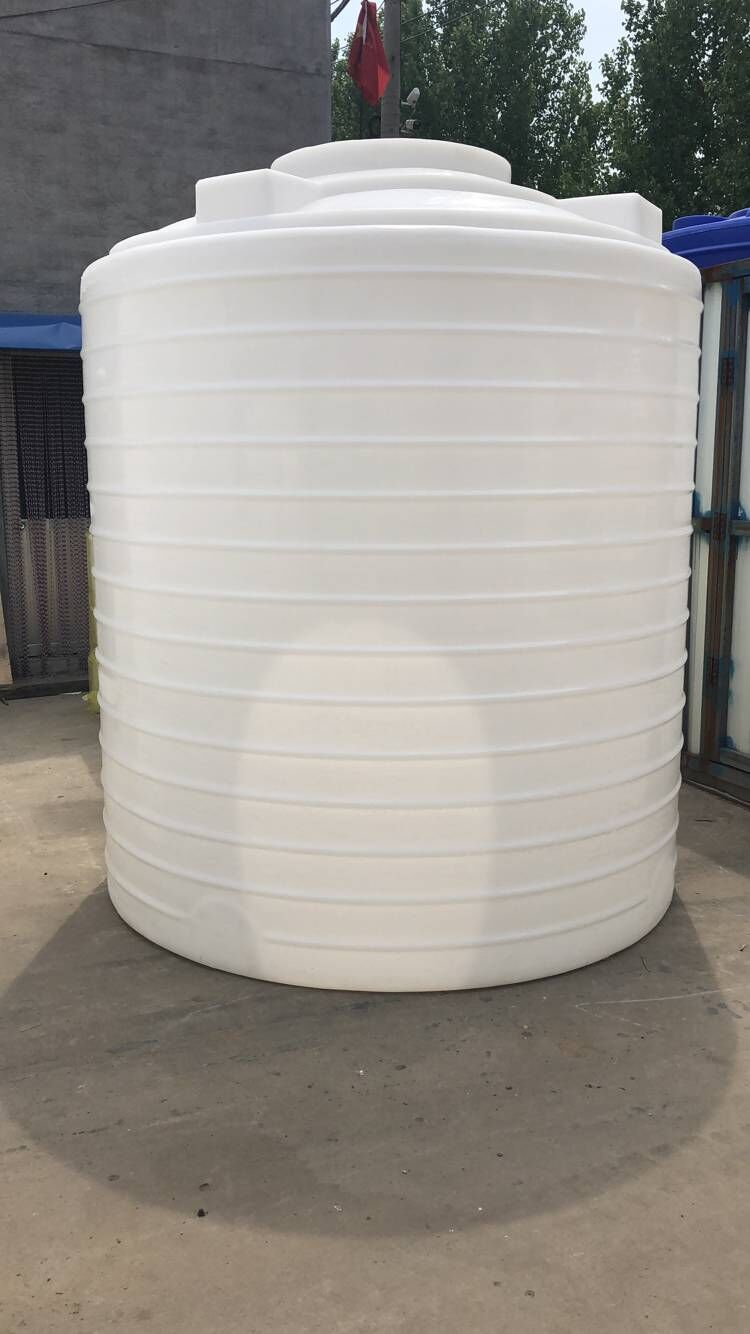 5吨加厚水桶厂家  5吨储罐